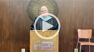 Presenter Announcement of Outstanding Senior 2021