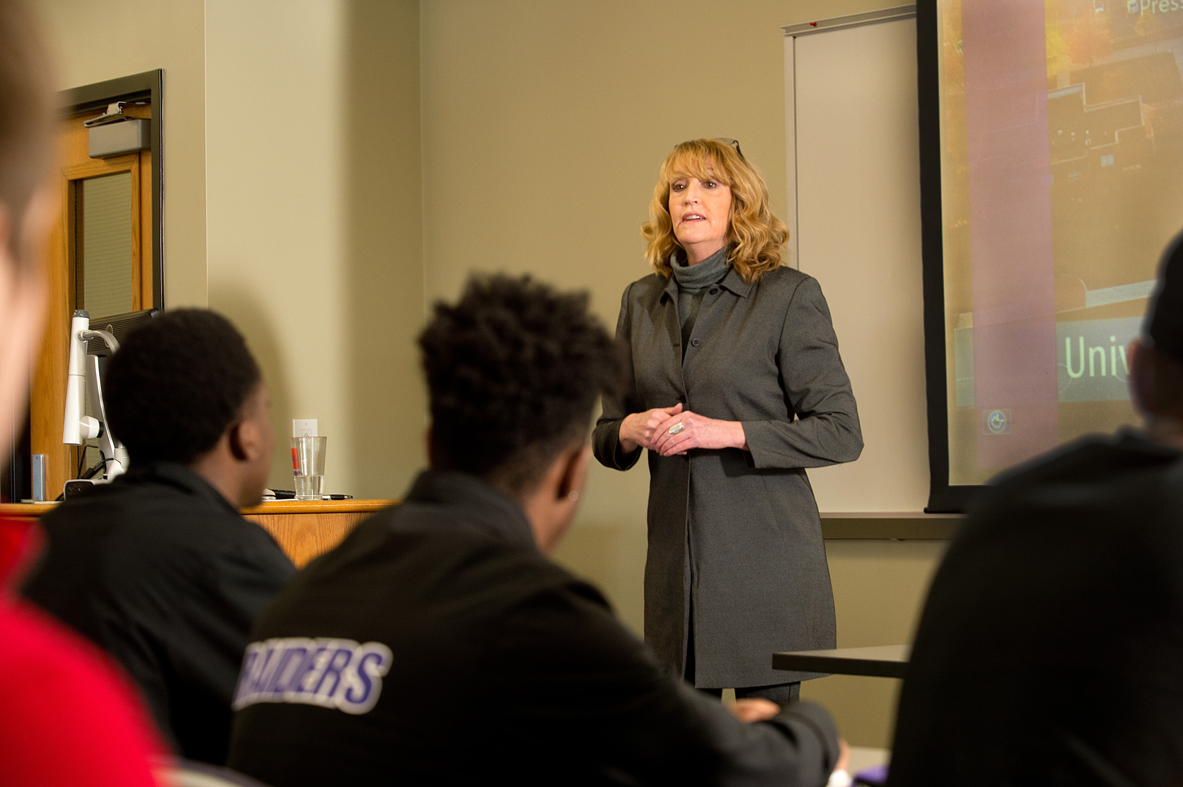 Mount Union classroom with professor and students