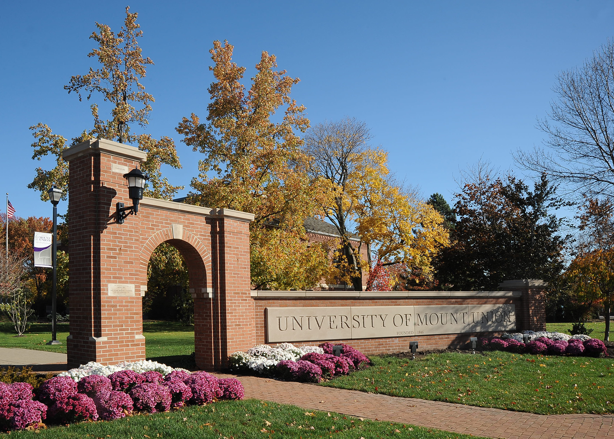 mount union gates